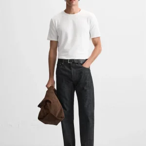 BASIC SLIM FIT T-SHIRT